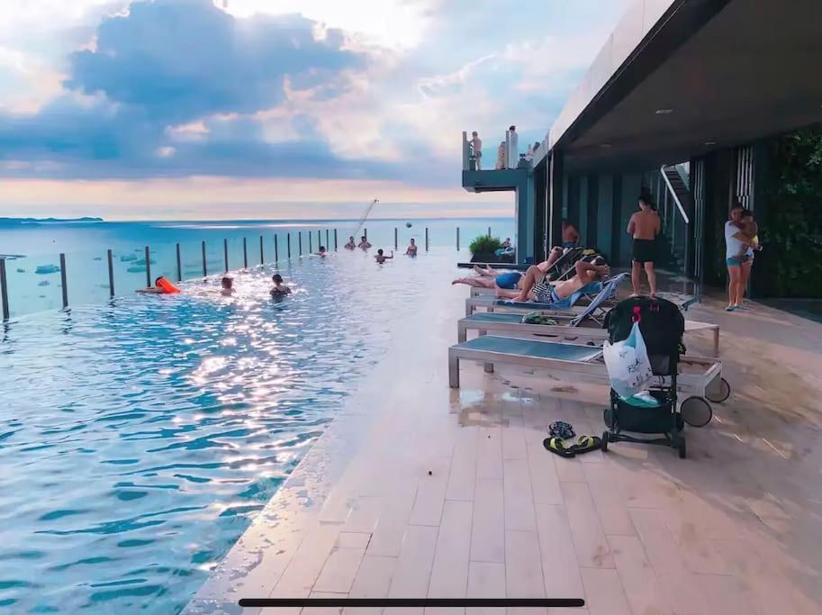 Sea View & Infinity Pool Best Of Паттая Екстер'єр фото